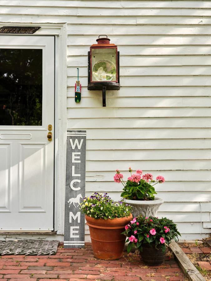 Cedar Hill Farm B & B Essex Екстериор снимка